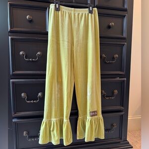 Matilda Jane girls Sz 10 green velour ruffle pants
